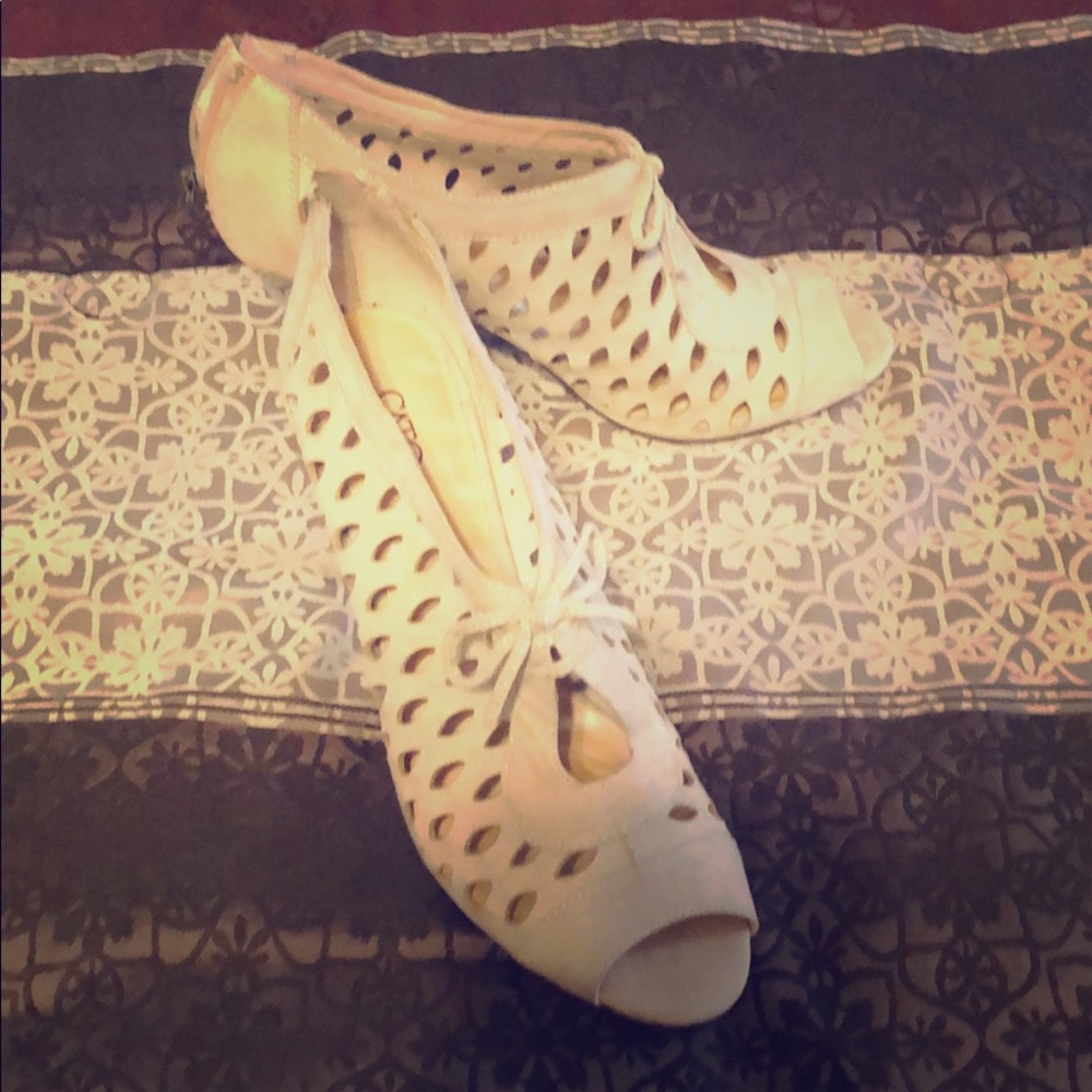 Heal sandal